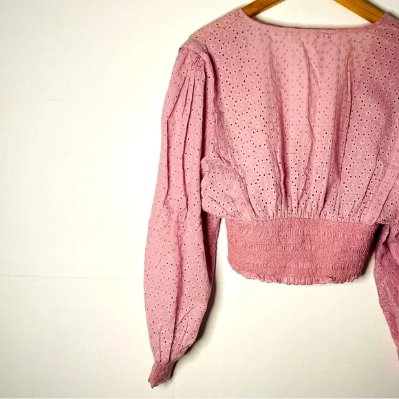 Soft Girl Pastel Pink Eyelet Puff Sleeve Crop Top - Picture 8 of 11